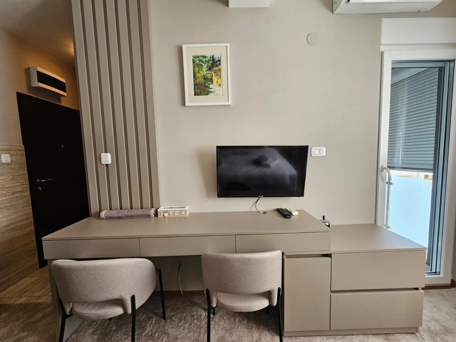 Agape Apartment Подгориця Екстер'єр фото